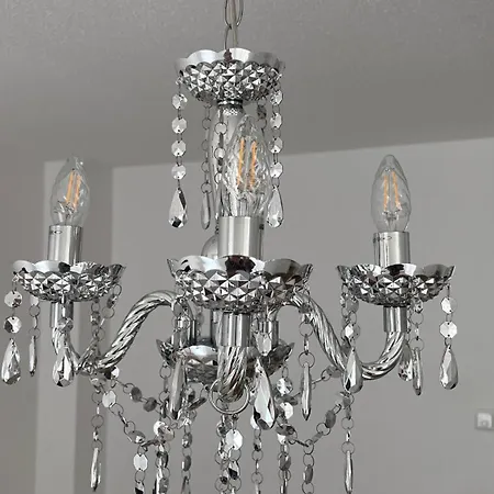 Grosse In Mit Balkon